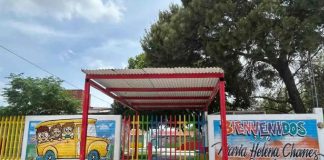 Muere niño después de accidente en área de juegos en kínder; familia exige justicia