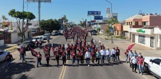 Encabeza Lamarque desfile del Día del Trabajo con más de 8 mil participantes en Cajeme