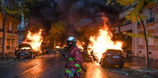 Caos en París por triunfo del PSG: disturbios y enfrentamientos obligan a desplegar fuerte operativo en zonas icónicas