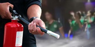 Aficionados usan extintor para celebrar gol de México en sala de Cinepolis y provocan evacuación de asistentes en Ciudad Obregón Aficionados usan extintor para celebrar gol de México en sala de Cinepolis y provocan evacuación de asistentes en Ciudad Obregón