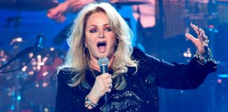Bonnie Tyler, conocida por ‘Total Eclipse of the Heart’, sale del coma inducido y sigue en cuidados intensivos