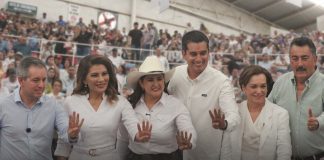 Aspirantes de Morena a la gubernatura de Sonora se reúnen con simpatizantes en Hermosillo tras registro en CDMX
