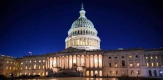 Senado de EEUU aprueba resolución simbólica que limita acciones militares de Trump contra Irán