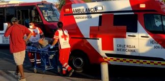 Mujer entra en labor de parto dentro de camión urbano al norte de Hermosillo Mujer entra en labor de parto dentro de camión urbano al norte de Hermosillo