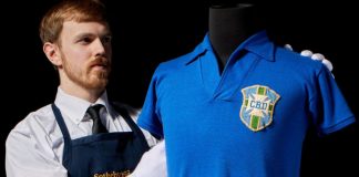 Subastarán histórica camiseta de Pelé del Mundial de 1958; podría romper récords millonarios Subastarán histórica camiseta de Pelé del Mundial de 1958; podría romper récords millonarios