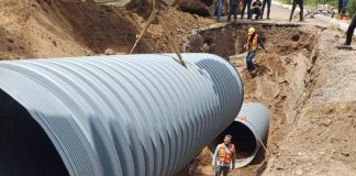 Rehabilitan colector sanitario del bulevar Quintero Arce; trabajos durarán hasta 90 días Rehabilitan colector sanitario del bulevar Quintero Arce; trabajos durarán hasta 90 días