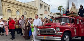 Bomberos de Hermosillo realizan tradicional peregrinación en honor de su patrona, la Virgen del Carmen