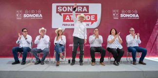Durazo entrega becas, apoyos y equipo para servicios públicos en Trincheras y Cucurpe