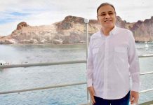 Gobernador Durazo impulsa nuevo hundimiento para ampliar arrecife artificial de San Carlos, Sonora