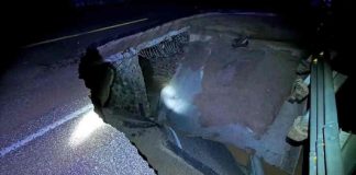 Lluvias colapsan puente y cierran carretera Agua Prieta-Janos entre Chihuahua y Sonora Lluvias colapsan puente y cierran carretera Agua Prieta-Janos entre Chihuahua y Sonora
