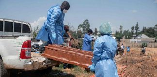 Brote de ébola en El Congo roza los mil muertos; autoridades refuerzan vigilancia sanitaria Brote de ébola en El Congo roza los mil muertos; autoridades refuerzan vigilancia sanitaria