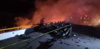 Vuelca tráiler y se incendia en carretera Guaymas-Hermosillo; hay dos lesionados Vuelca tráiler y se incendia en carretera Guaymas-Hermosillo; hay dos lesionados