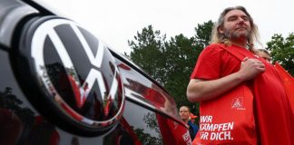 Volkswagen recortará su capacidad de producción; incertidumbre crece por posible cierre de plantas y más despidos