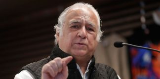 Juez falla a favor de Miguel Torruco y condena a tres panistas por daño moral; deberán indemnizarlo y publicar la sentencia