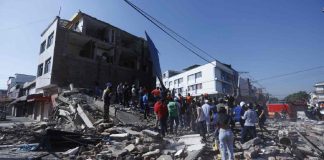 Terremoto de 7.4 sacude Colombia; reportan daños, heridos y dos muertos en Manizales Terremoto de 7.4 sacude Colombia; reportan daños, heridos y dos muertos en Manizales