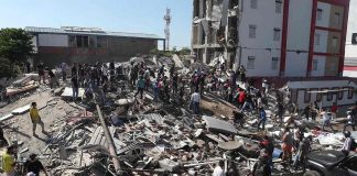 Sube a 20 la cifra de muertos por terremoto de 7.4 en Colombia
