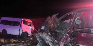 Choque-volcamiento deja dos muertos y tres lesionados en la Costa de Hermosillo