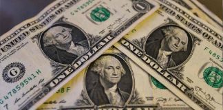 Precio del dólar HOY 19 de agosto: el peso mexicano vuelve a romper la barrera de los 17 pesos