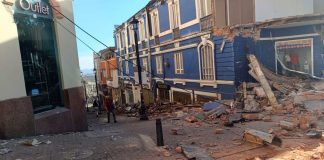 Aumenta a 82 la cifra de víctimas tras sismo de 7.4 en Colombia