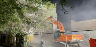 Arrancan trabajos de demolición del antiguo edificio de la Procuraduría, en el centro de Hermosillo