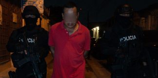 Capturan en Ecuador a dos mexicanos presuntamente vinculados al CJNG; decomisan droga y más de un millón de dólares