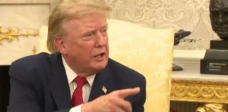 Trump manda callar a periodista de CNN; la acusa de hacer “noticias falsas” por sus preguntas sobre Corea del Norte