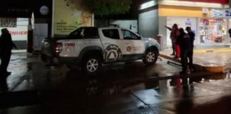 Adulto mayor pierde la vida tras recibir descarga eléctrica mientras se refugiaba de la lluvia en Vicam
