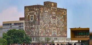 Aspirantes bloquean Insurgentes por examen de control de la UNAM; rector defiende medida tras escándalo de fraude con IA