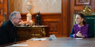 Claudia Sheinbaum busca visita del papa León XIV a México durante encuentro con Pietro Parolin, canciller del Vaticano