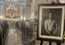 Dan último adiós al animador Luis de la Rosa en Hermosillo, fallecido en Francia