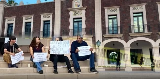 STEUS bloquea Rectoría de la UNISON en Hermosillo y exige diálogo por presuntas violaciones al contrato colectivo