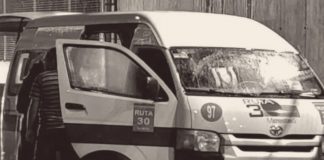 Seis personas pierden la vida por intoxicación de gas tras quedar atrapados en transporte público durante inundación en Tultitlán Seis personas pierden la vida por intoxicación de gas tras quedar atrapados en transporte público durante inundación en Tultitlán