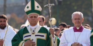 Papa León XIV cuestiona el aborto y la eutanasia desde Francia: “Lo que es legal no es necesariamente moral”