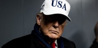 Critica Trump liberación de sospechosos de intento de atentado en base de EEUU en Reino Unido