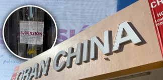 Colocan letreros de suspensión en tienda china de Hermosillo... y comercio sigue operando