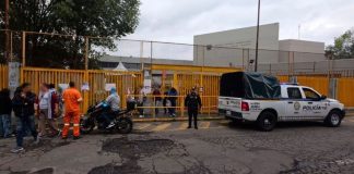 Alumnos encapuchados amenazan con tomar la ENP 1 ‘Gabino Barreda’