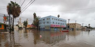 Ciclón ‘Rachel’ deja una menor muerta y diez personas desaparecidas en Baja California