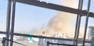 Nuevo ataque con misiles provoca incendio en aeropuerto de Riad, Arabia Saudita Nuevo ataque con misiles provoca incendio en aeropuerto de Riad, Arabia Saudita
