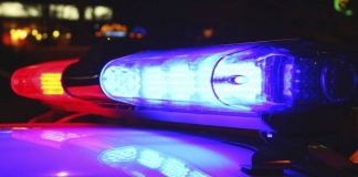 Arrestan a dos hombres con cuchillos en plena vía pública al norte de Hermosillo Arrestan a dos hombres con cuchillos en plena vía pública al norte de Hermosillo