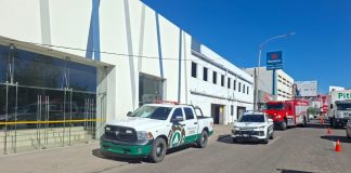 Reporte de humo en cine de Hermosillo moviliza a Bomberos